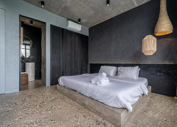 Predmet Padonan - Private Pool Retreat Rooftop & Outdoor Lounge ヴィラ